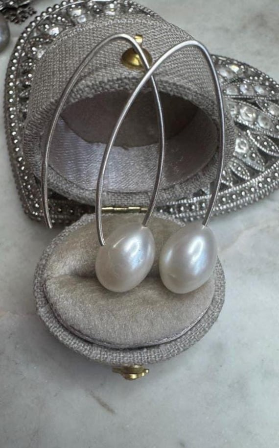 Vintage Silver Pearl Drop Dangle Earrings