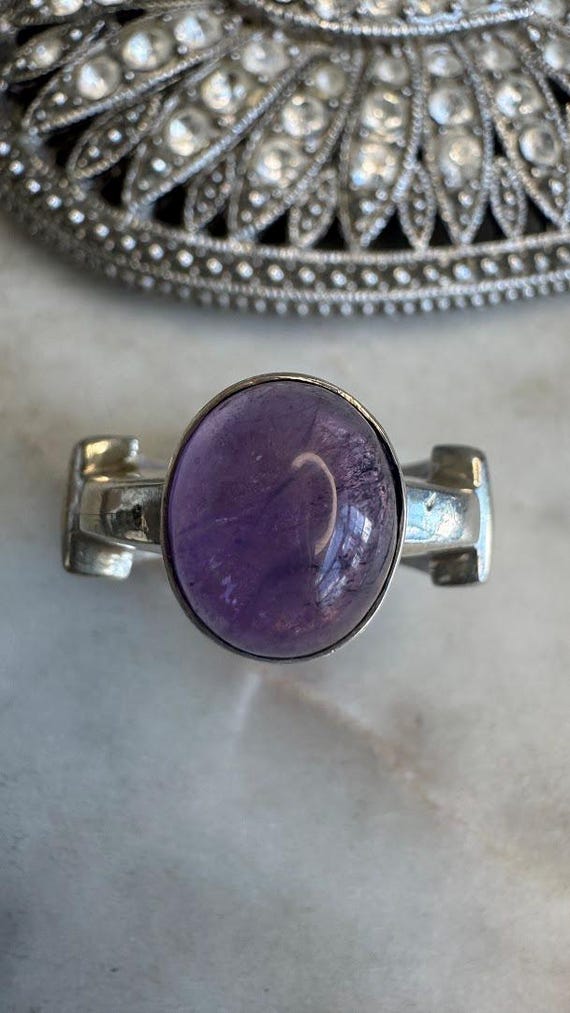 Vintage Silver Cabochon Amethyst  Ring