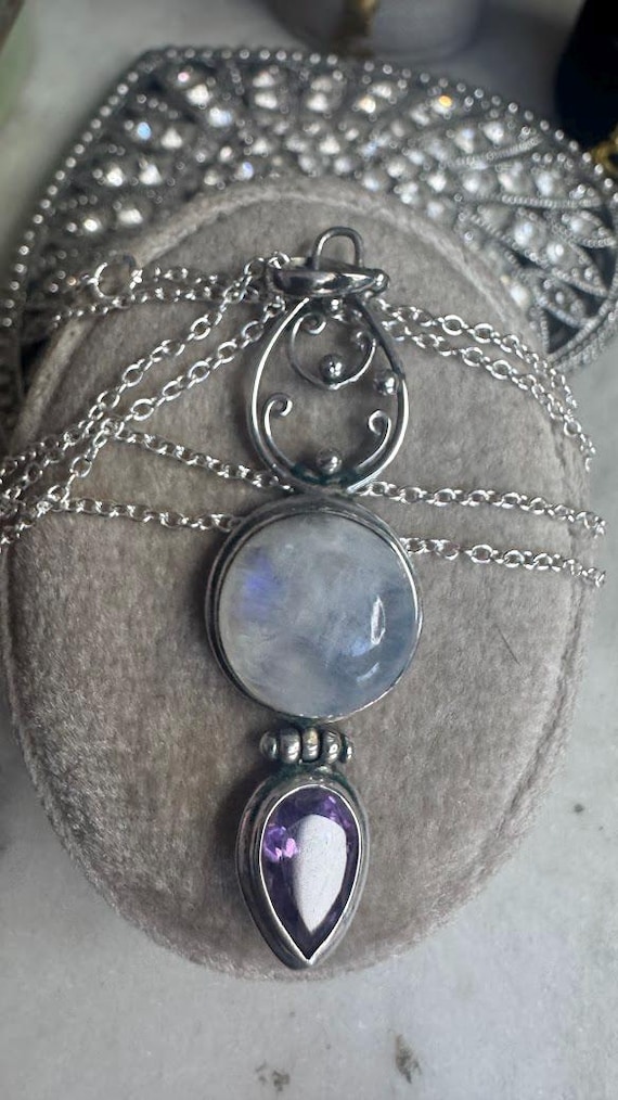 Vintage Silver Rainbow Moonstone & Amethyst Pendant Necklace