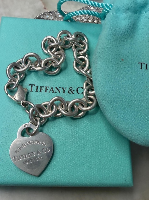 Vintage Tiffany & Co. Heart "Return to Tiffany Heart" Charm Bracelet Sterling Silver 925 7.5” Engravable