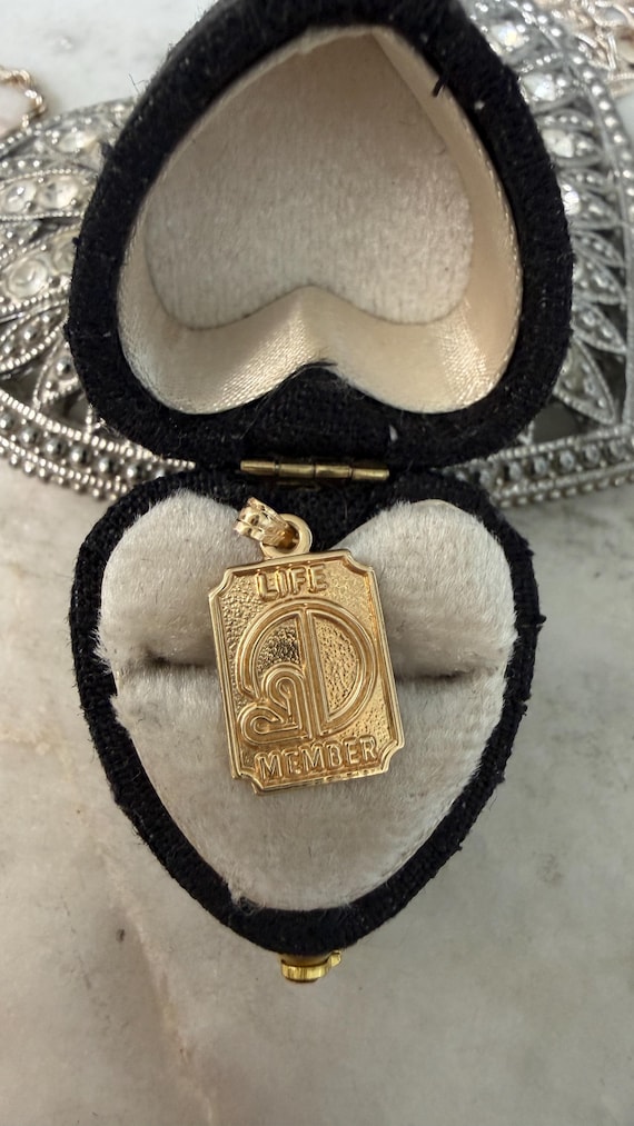 Vintage Gold "Lifetime Member" Pendant