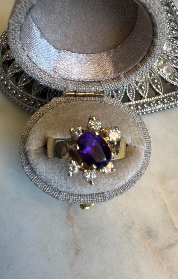 Vintage Gold Diamond & Amethyst Ring