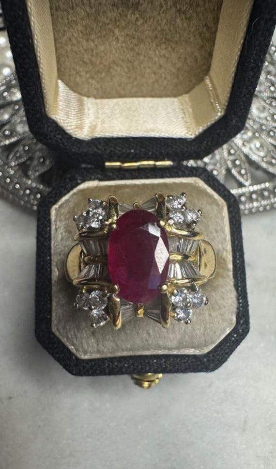 Vintage Gold Ruby & Diamond Ring