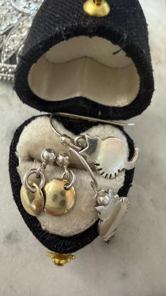 Vintage Silver Two Toned Dangle & Cat Earrings
