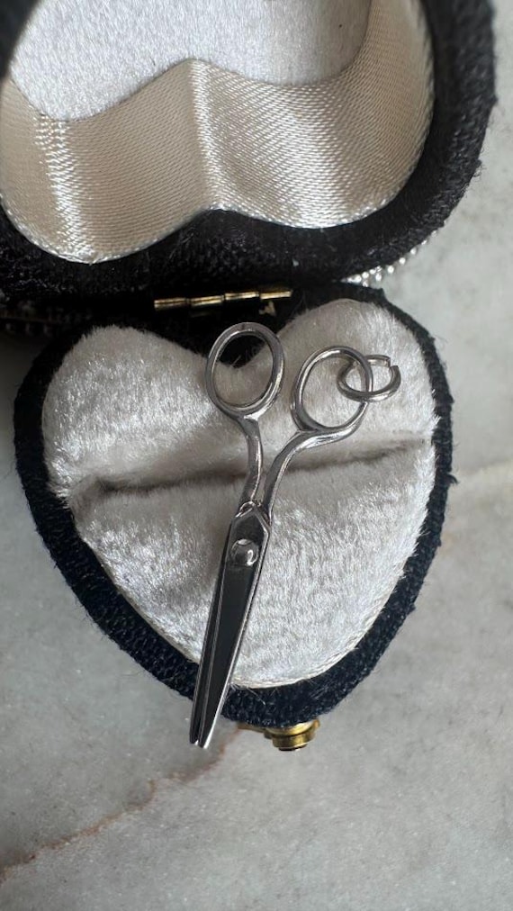 Vintage Silver Modern Scissors Charm