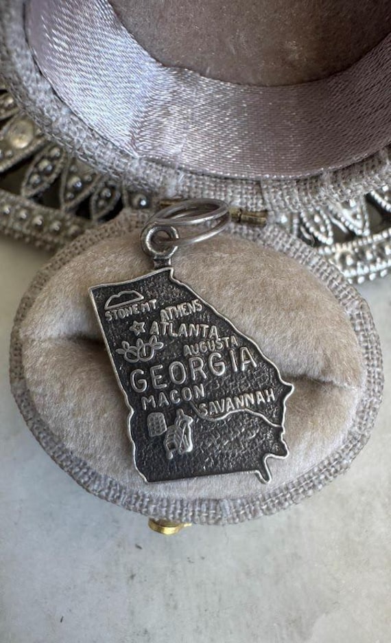 Vintage Silver Georgia State Charm