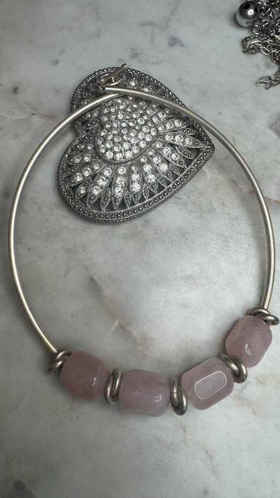 Vintage Silver Large Rose Quartz Wire Pendant Necklace