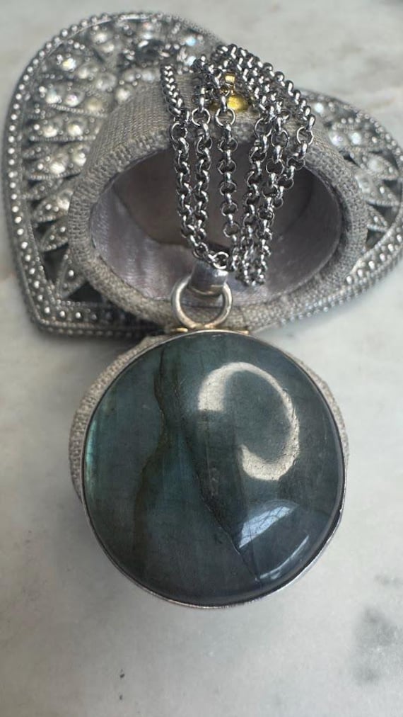 Vintage Silver Labradorite Pendant Necklace