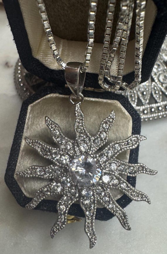 Vintage Silver Sunburst Pendant Necklace