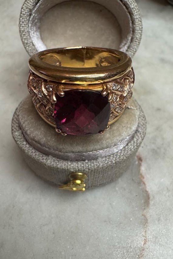 Vintage Gold Basket Weave Design Rhodolite Garnet & Diamond Ring
