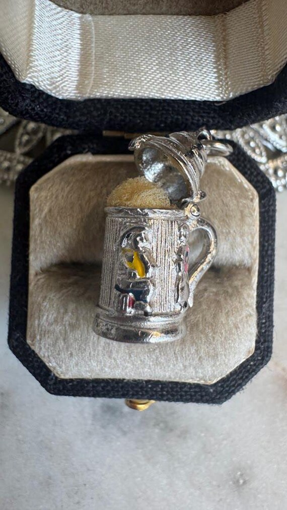 Vintage Silver Beer Foamy Charm