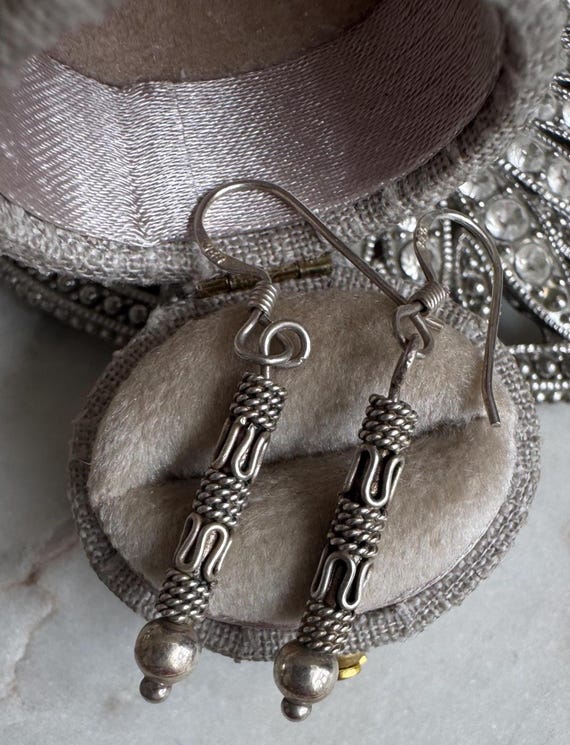 Vintage Silver Detailed Dangle Earrings