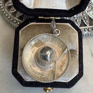 Vintage Silver Sombrero Charm Pendant