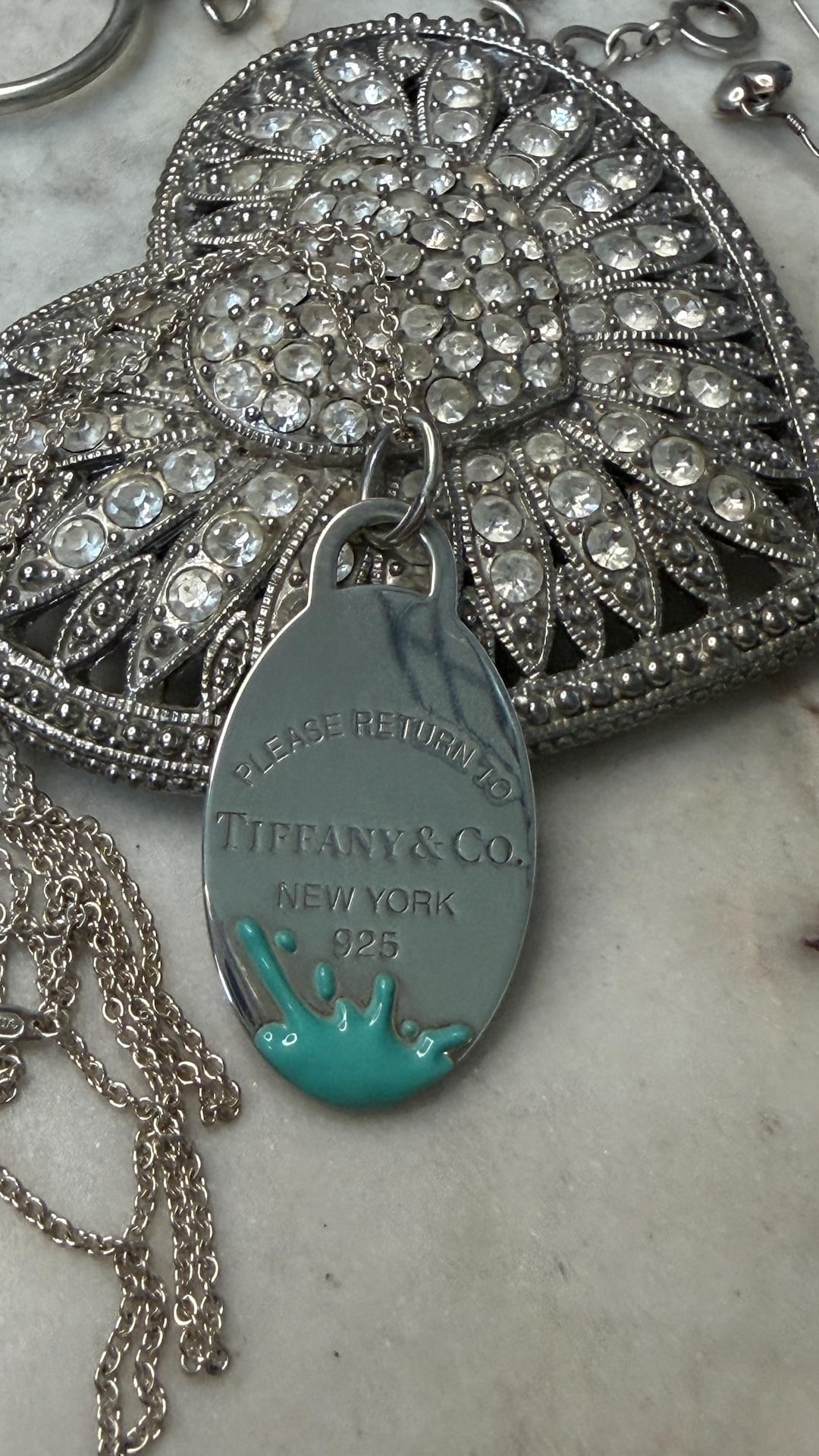 Tiffany & Co. Return to Tiffany Color Splash Oval Pendant Necklace