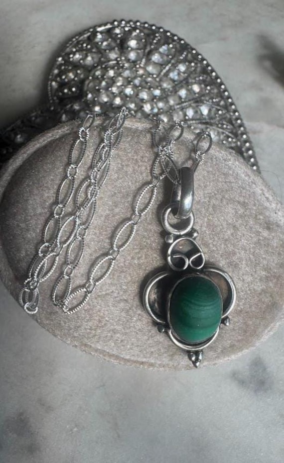 Vintage Silver Malachite Pendant Necklace