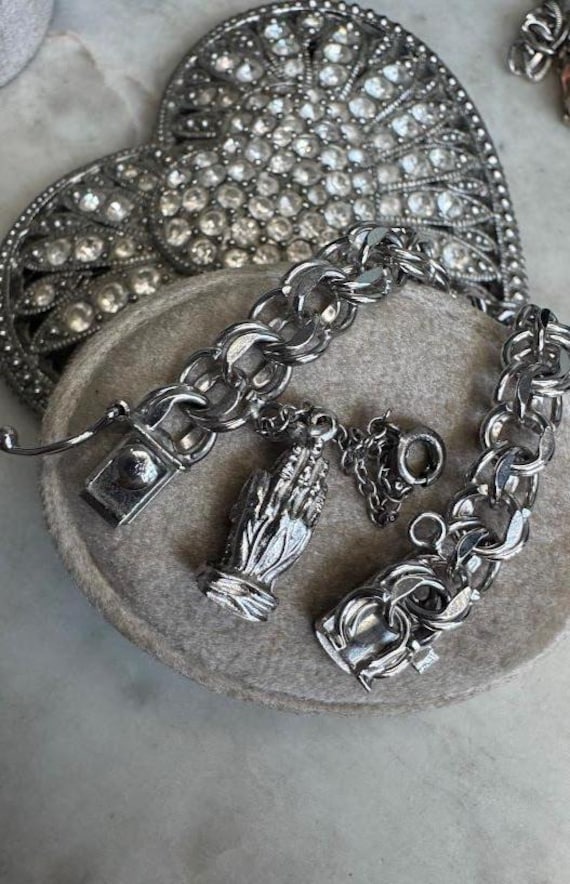Vintage Silver Prayer Hands Double Link Charm Bracelet