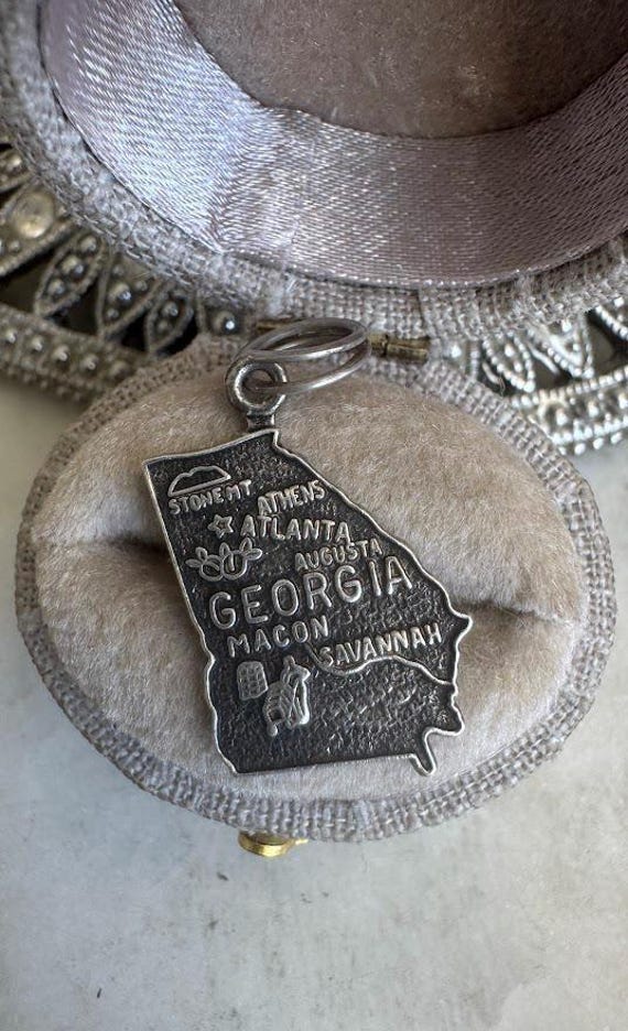 Vintage Silver Georgia State Charm
