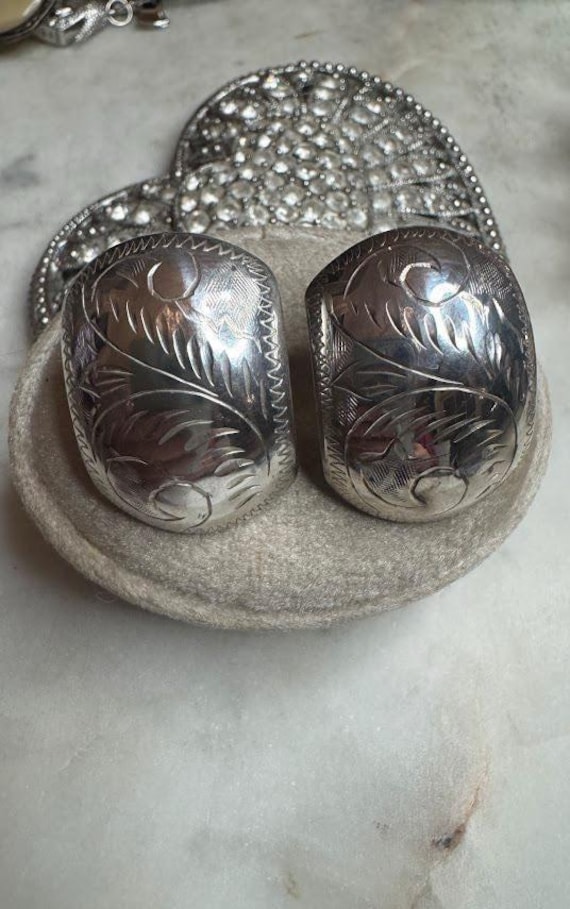Silver Vintage Curved Earrings