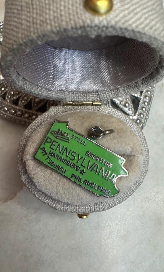 Vintage Silver State Pennsylvania Charm