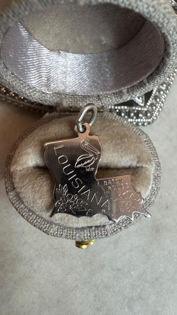 Vintage Silver State Louisiana Charm