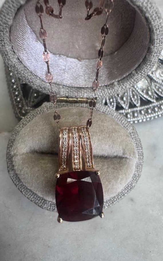 Rose Gold Effy Rhodolite Garnet & Diamond Pendant