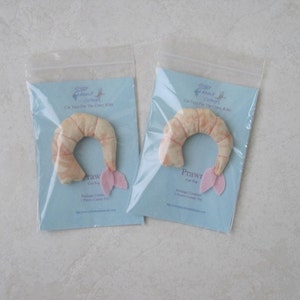 2 Pack Shrimp Cat Toy Filled with Organic Catnip image 2