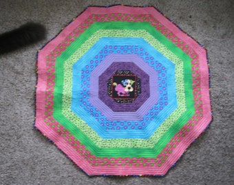 Colorful Dog Quilt -Octagon Shaped 36 X 36