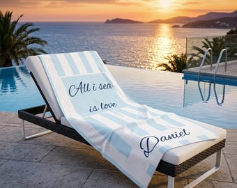 Serviette de plage All I Sea Is Love | Imprimé océan coeur marin coquillage