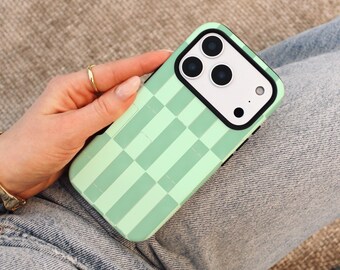 Green Retro iPhone Case: MagSafe Compatible iPhone 17 16 15 14 13 12