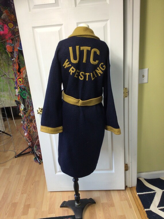 Vintage 1960s Men’s Highschool Wrestling Robe