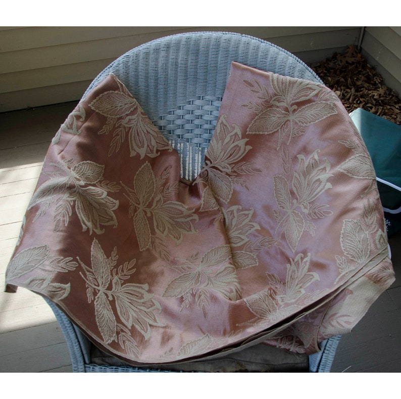 44 by 194 Inches of Vintage 1940/'s Floral Barkcloth Material