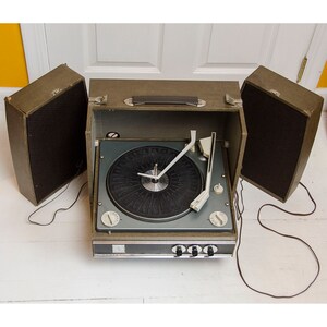 zenith suitcase record player