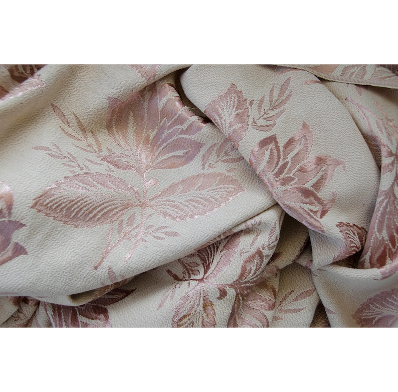 44 by 194 Inches of Vintage 1940/'s Floral Barkcloth Material