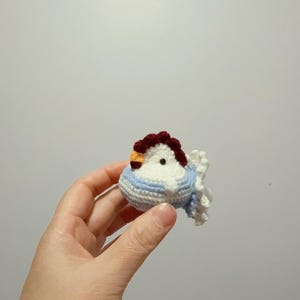 Handmade Crocheted Pig/Capybara Blowing Bubble，squeeze capybara, squeeze chicken,Squeeze toys，pressure relief toys