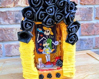 Día de los Muertos Altar Box: Handmade El Catrín Ofrenda with Black Roses