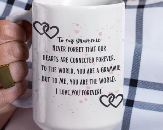 Heartfelt Grammie Coffee Mug: Sentimental Grandmother Gift