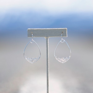 Sterling Silver Teardrop Filigree Dangle Earrings