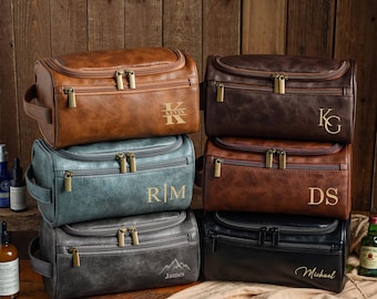 Personalized Men's Leather Toiletry Bag, Groomsmen Gifts, Groomsman Dopp Kit, Anniversary Gift for Him