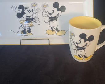 Disney Mickey & Minnie Ceramic Mug and Platter Set – Zrike Brands