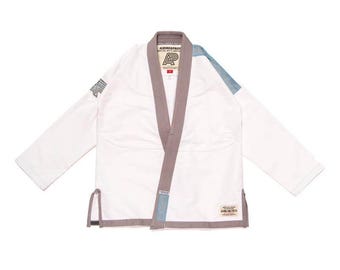Albino & Preto Batch # 7 : Grey Skies - BRAND NEW Gi -Jiu Jitsu Kimono 450 GSM -Brazilian and Martial Arts Uniform -Free Shipping with Bag