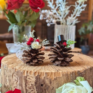 Décoration pour gâteau de mariage hiver rustique, pomme de pin, décoration de gâteau, pièce maîtresse de mariage, décoration de la mariée et du marié, mariage dans les bois, mariage blanc comme neige
