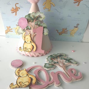 Winnie the Pooh Hat/ Winnie the Pooh Birthday Decorations / Winnie the Pooh Birthday Party / Winnie the Pooh Party Hat /