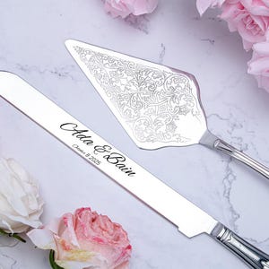 Personalized Wedding Cake Knife and Server Set: Elegant Stainless Steel