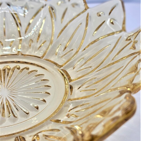 Vintage Yellow Federal Petal Glass Serving Bowl