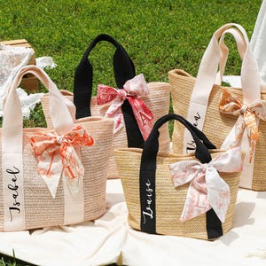 Benutzerdefinierte Strand Stroh Taschen, Bachelorette Tragetasche, personalisierte Schal Tasche, Brautdusche Taschen, Hochzeitsgeschenke, Brautjungfer Vorschlag, Sackleinen Tasche