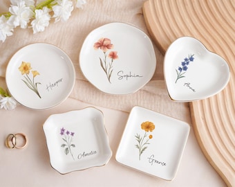 Personalized Jewelry Dish,Birth Watercolor Flower Ring Dish,Bridesmaid Gifts,Birth Month Trinket Dish,bridesmaid proposal,Gift for mom