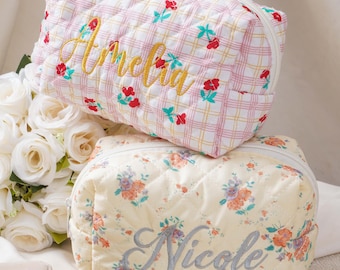 Trousse de maquillage florale brodée personnalisée, cadeau pour une demande en mariage à une demoiselle d'honneur, trousse de voyage pour les cosmétiques, cadeau pour elle