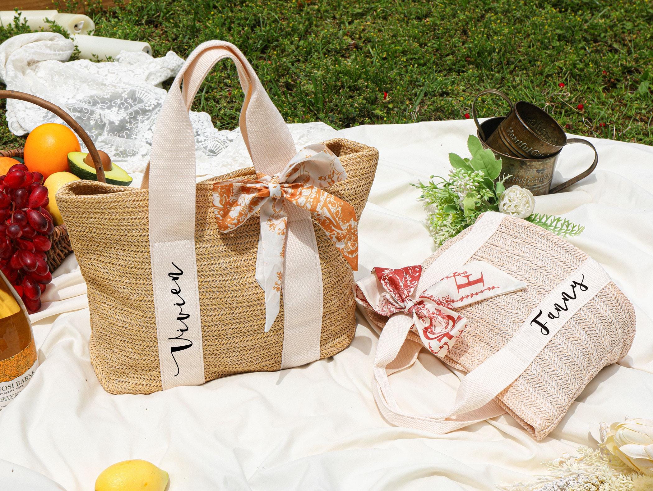 Custom Beach Straw Bags, Bachelorette Tote Bag, Personalized Scarf Bag, Bridal Shower Bags, Wedding Favors, Bridesmaid Proposal, Burlap Tote