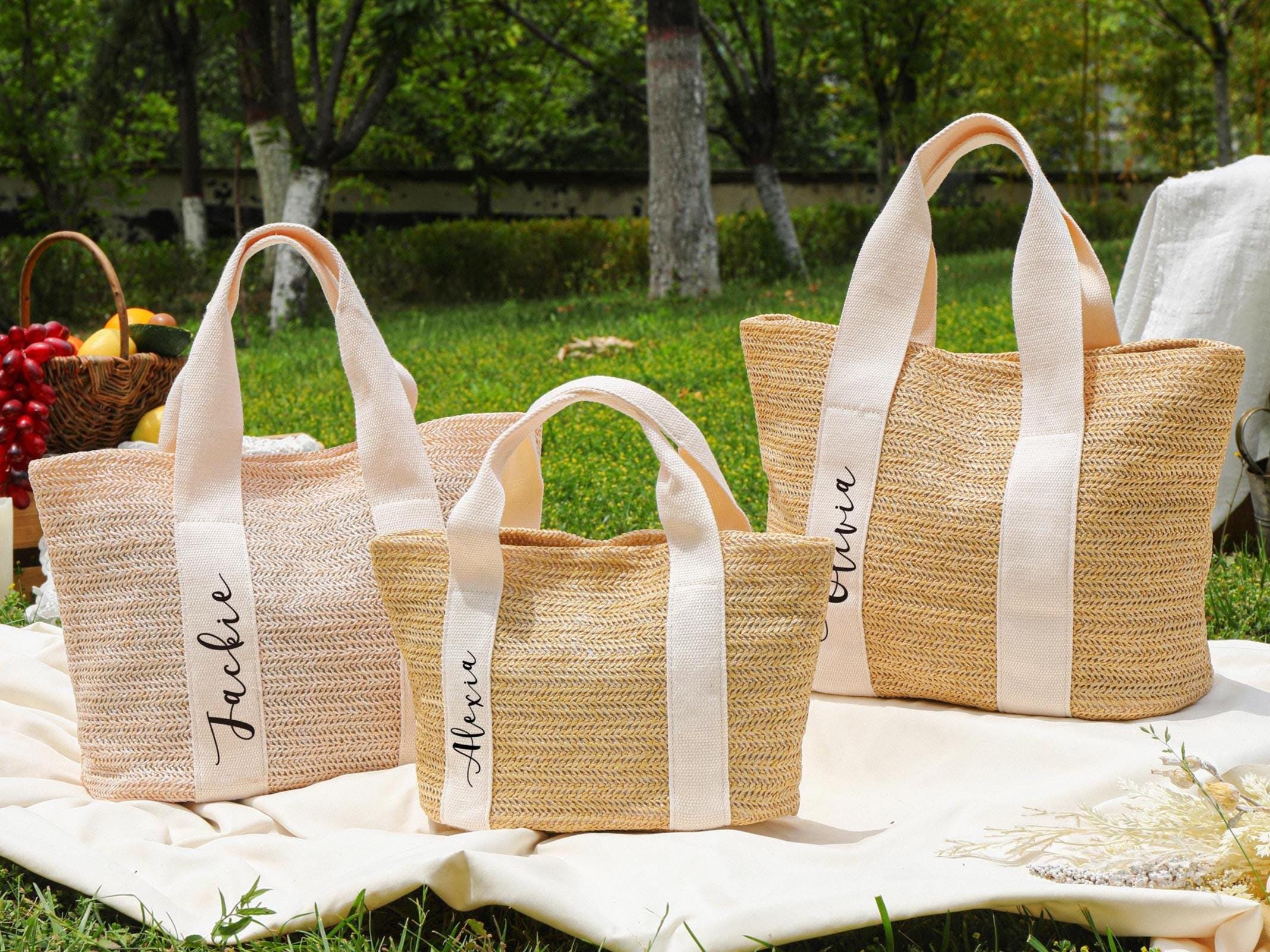 Custom Beach Straw Bags, Bachelorette Tote Bag, Personalized Scarf Bag, Bridal Shower Bags, Wedding Favors, Bridesmaid Proposal, Burlap Tote