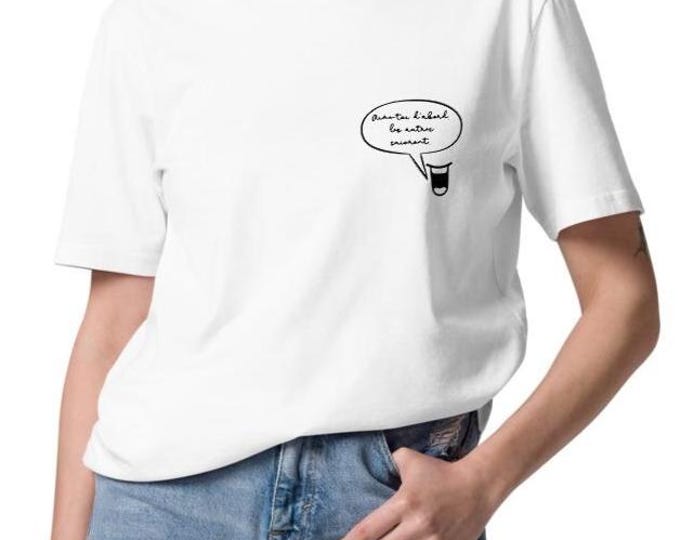 Organic Cotton T-Shirt "Love Yourself First" – Minimalist Design – Ethical Unisex Tee – Long-Lasting Comfort